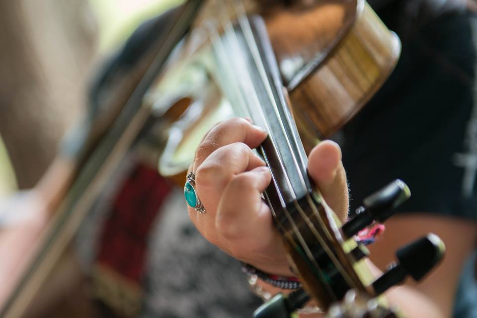 Fiddle festival keeping Metis culture alive