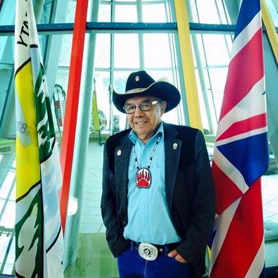 Peepeekisis mourns death of Elder, well-renowned powwow announcer Mike Pinay