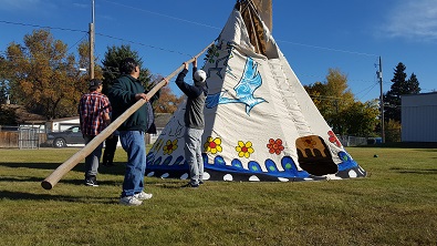 WonSka School raises teepee to celebrate start of school year