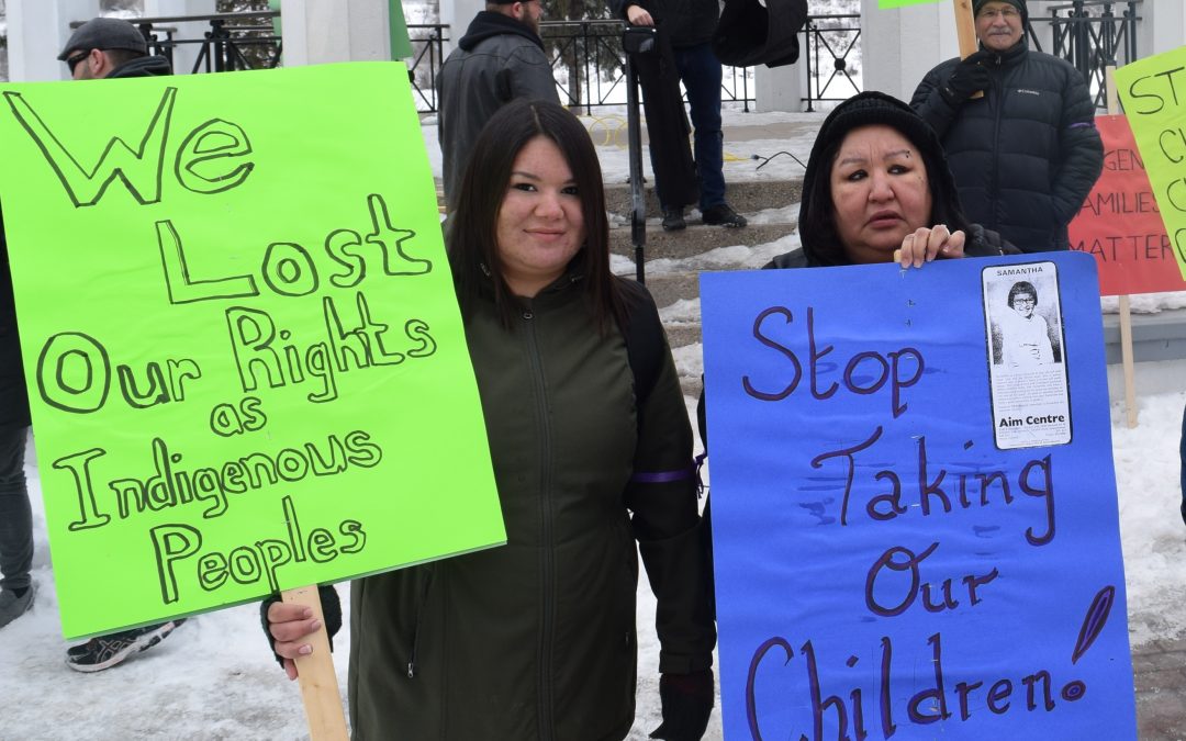 Hundreds stand in solidarity with Sixties Scoop survivors