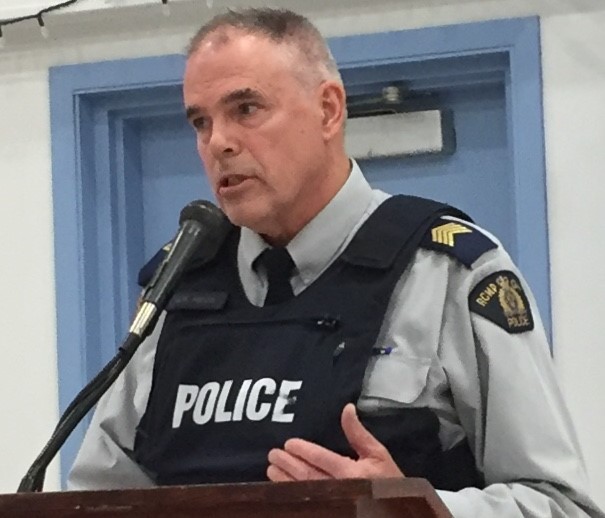 Property crime hot topic of discussion at town hall policing forum