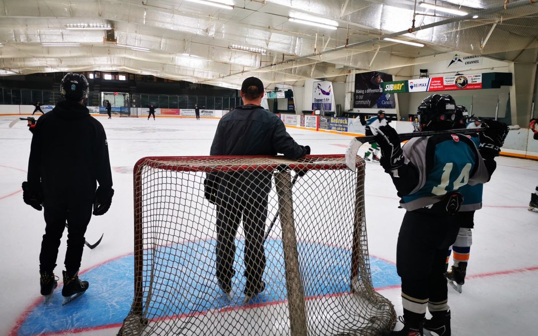 Ice Wolves kick off hockey school