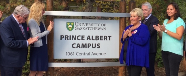 New U of S Prince Albert campus celebrates official sign unveiling