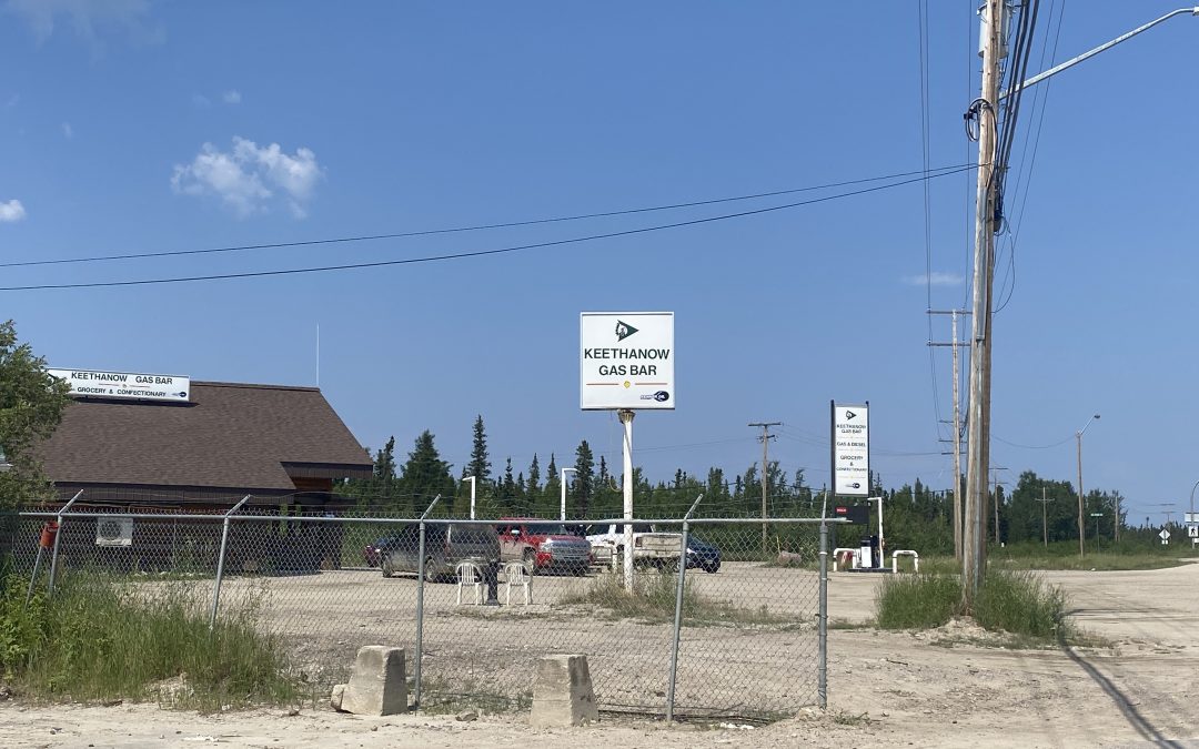 Some La Ronge businesses keeping masks mandatory after provincial restrictions lifted