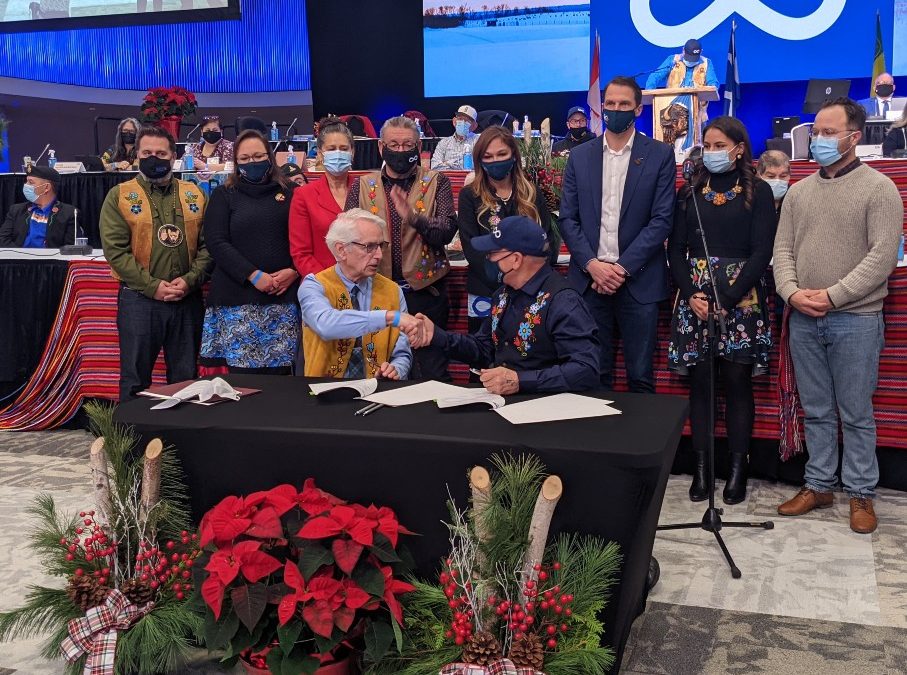 MN-S and USask sign historic agreement on Métis identity