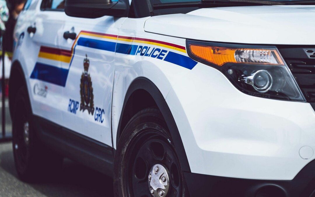 Man facing charges after standoff with RCMP
