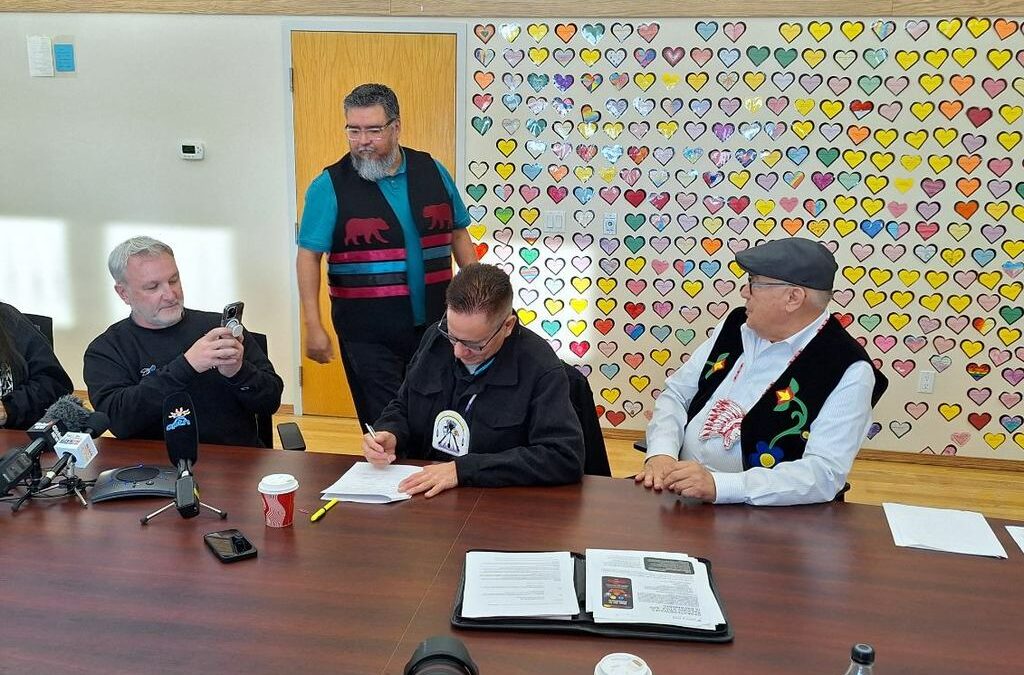 James Smith Cree Nation signs agreement to implement emergency alert system; app developer hopes to see more sign on